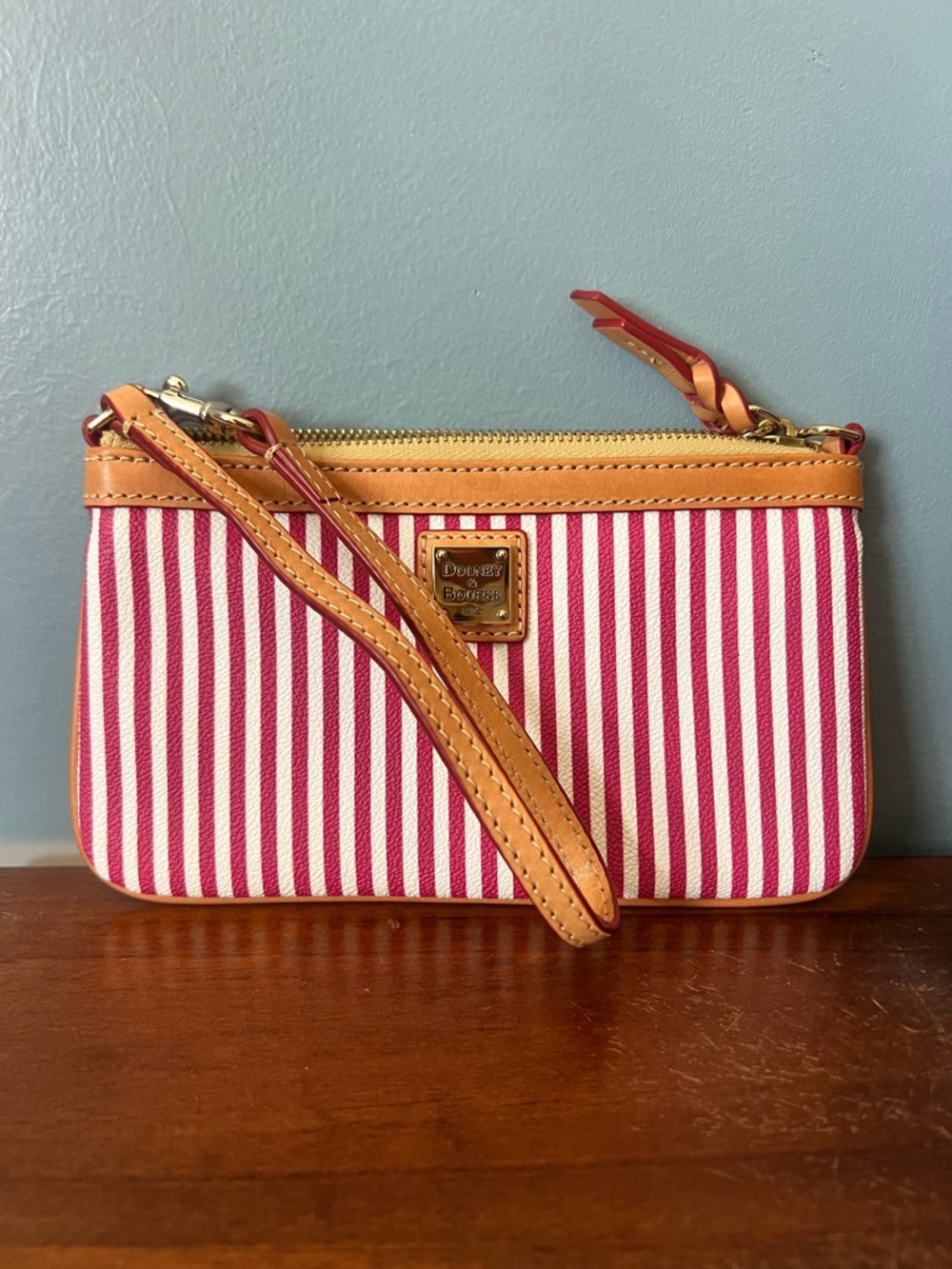 Dooney & Bourke Red Striped Women's Wristlet NWOT